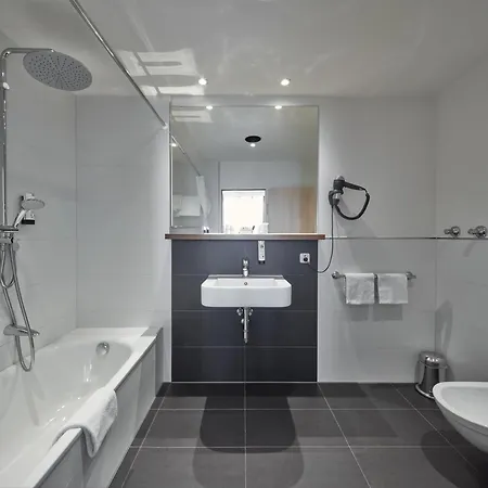 Western 4* Trier